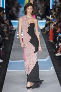 Moschino Fall 2018 Ready-to-Wear , Moschino осень зима 2018 , Fashion show , неделя моды в Милане , MFW , Mainstyles